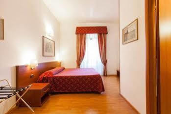 Couette-café Domus Appia 154 Rome